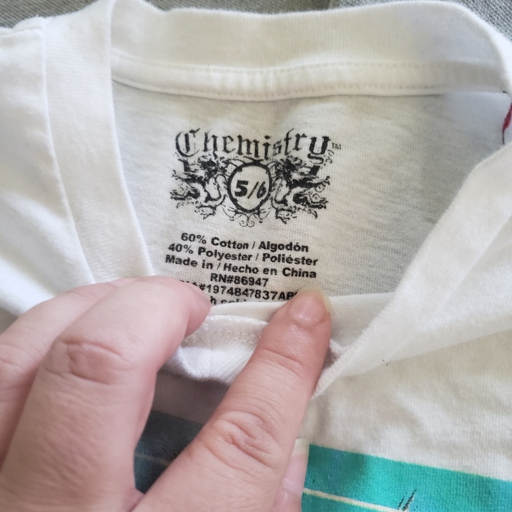 2 shirts - Picture 2 of 3